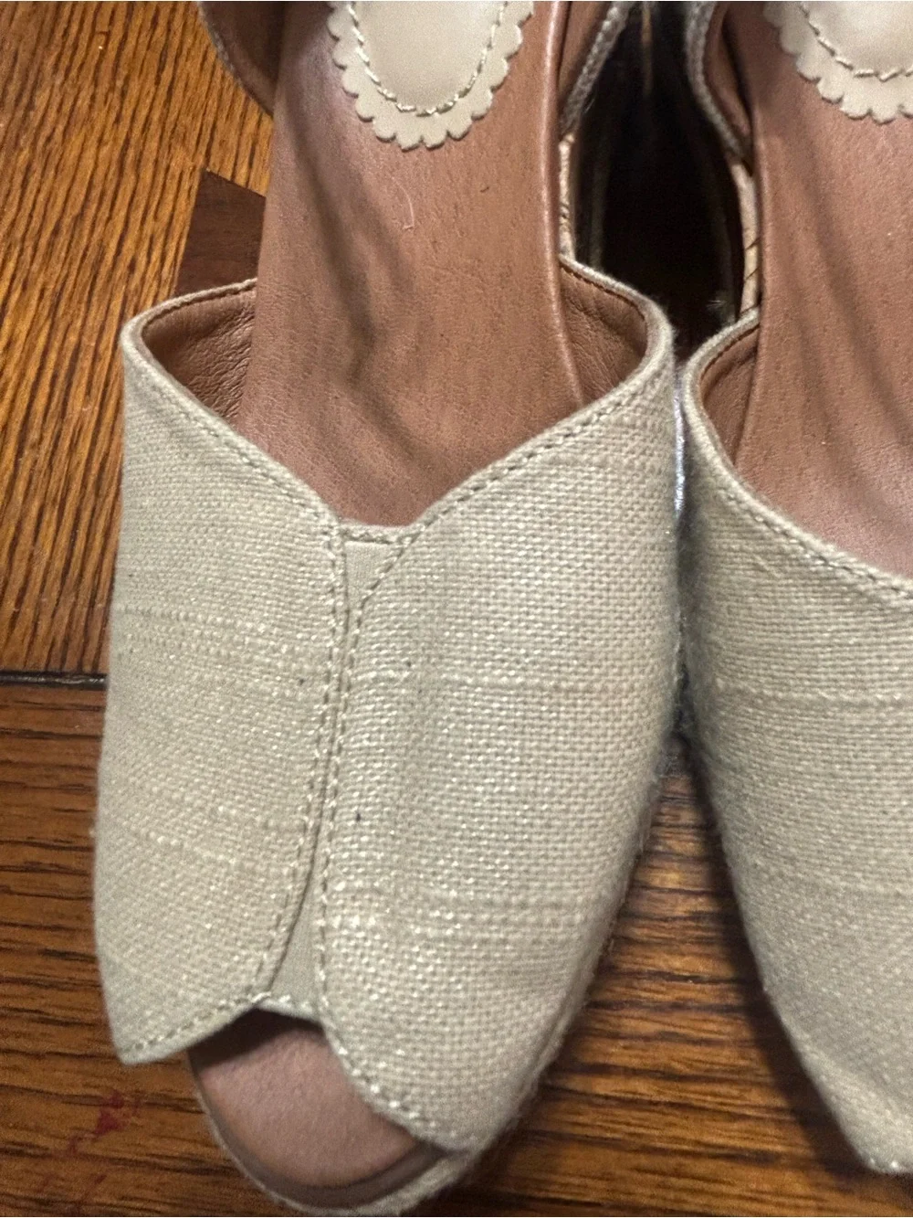 BareTraps Odetta Peep Toe Beige/Tan Espadrille Wedge Sandals